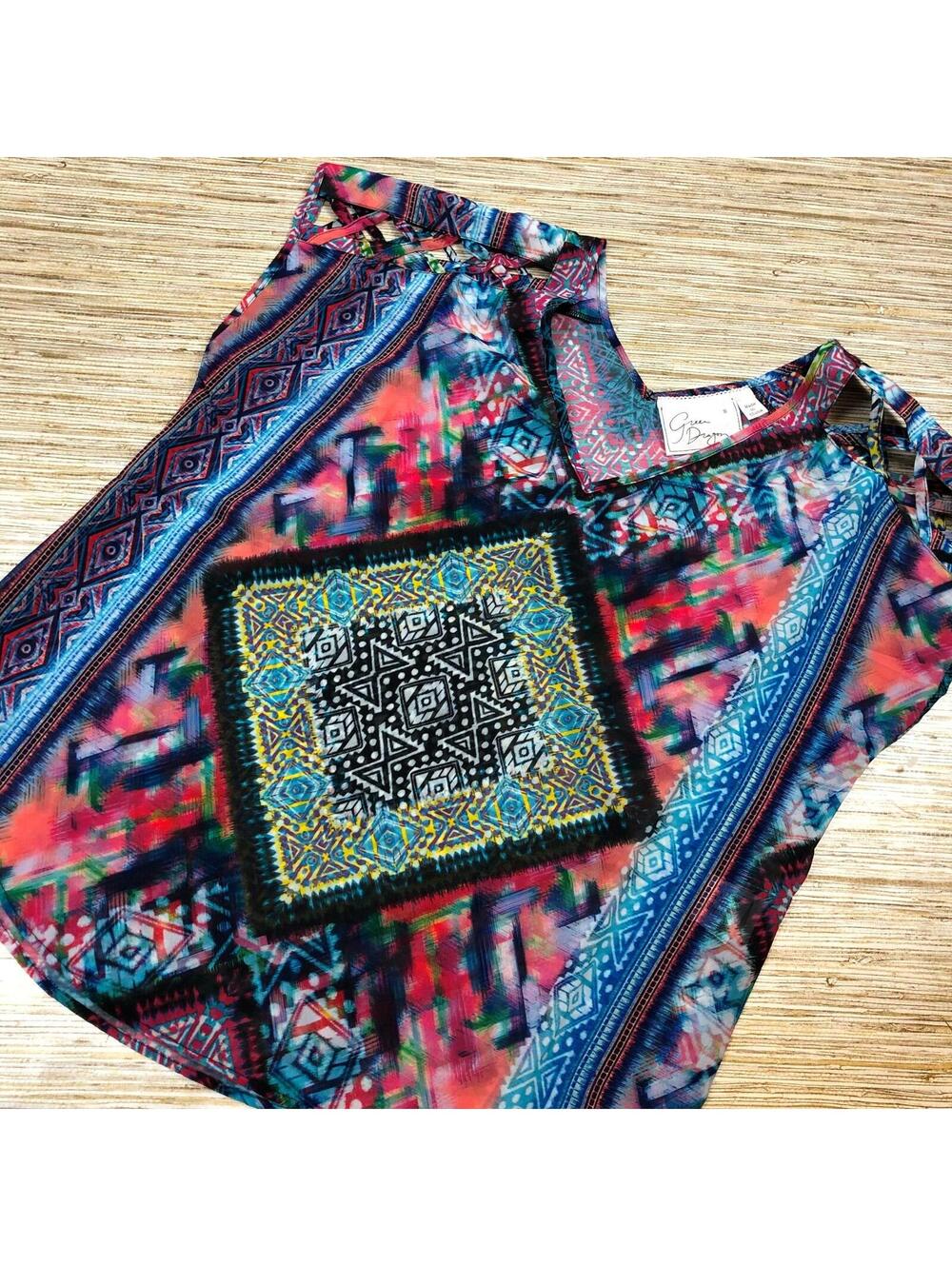 3019 Green dragon Boho cut-out top MULTI Size S Nwot